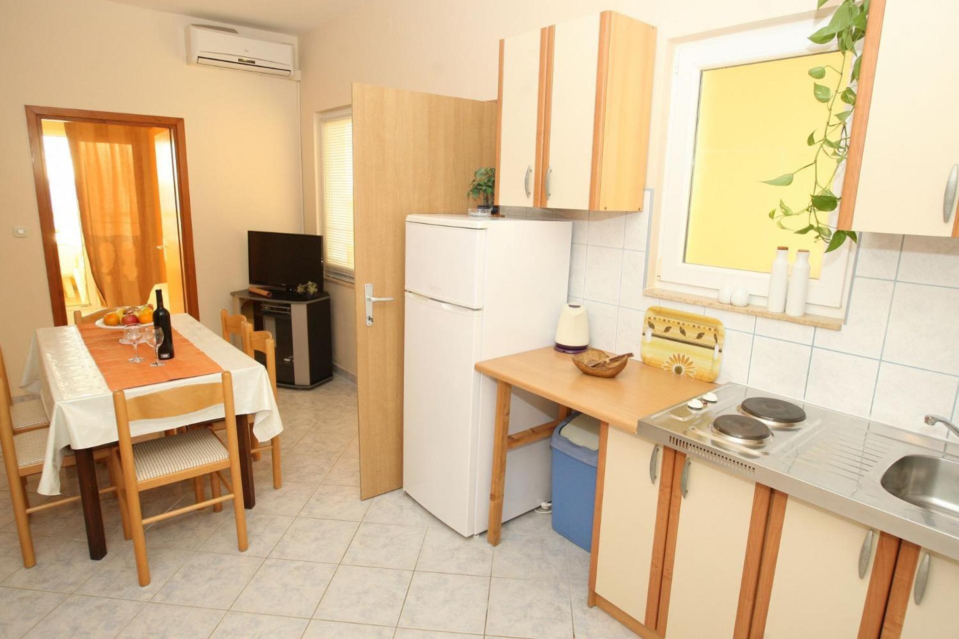 Apartments Mladen Vrsi Εξωτερικό φωτογραφία
