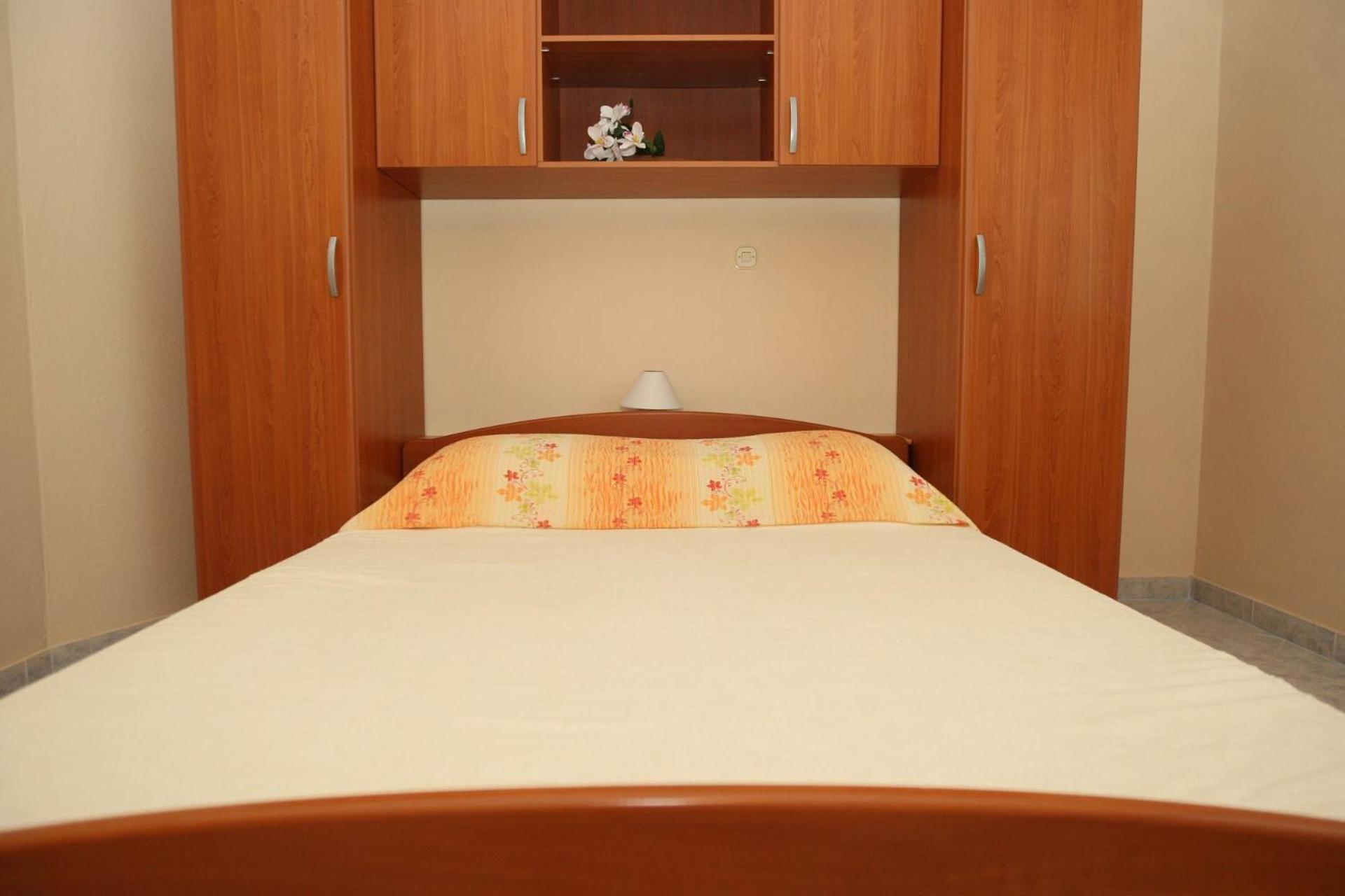 Apartments Mladen Vrsi Εξωτερικό φωτογραφία