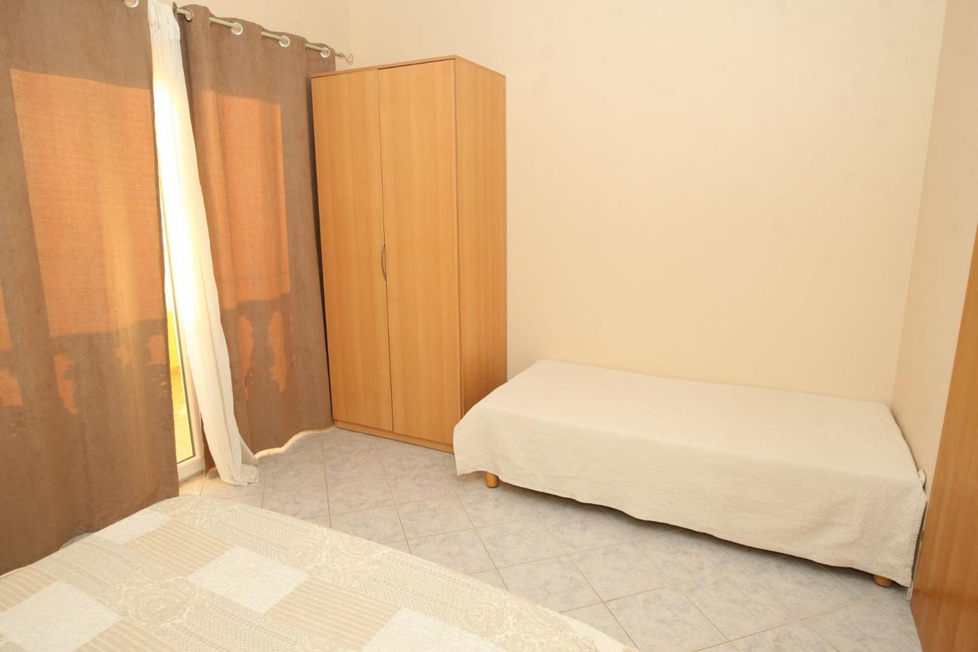 Apartments Mladen Vrsi Εξωτερικό φωτογραφία